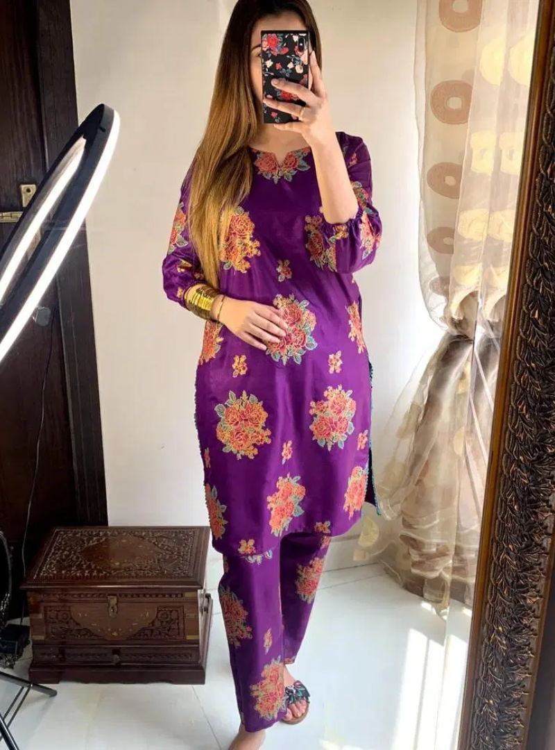 Lucknowi Style Stitched Linen