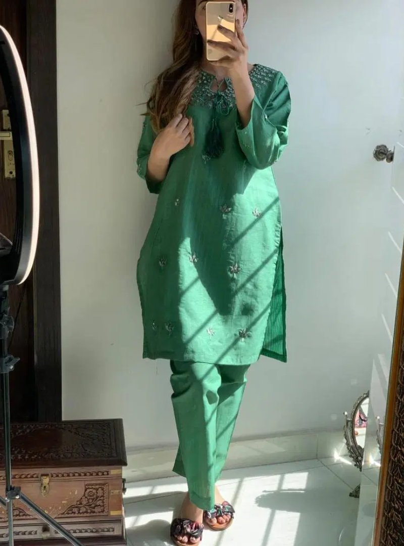 Midnight Bloom Ensemble In Green