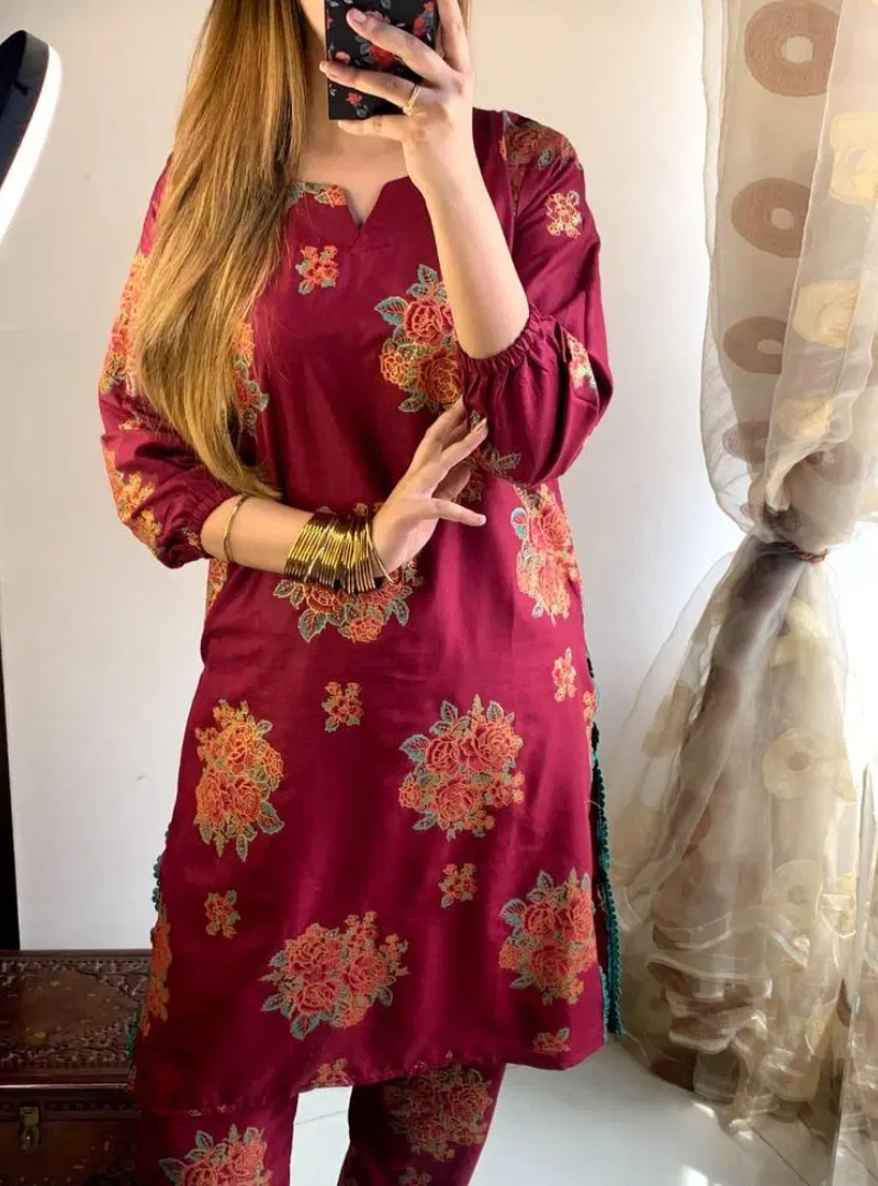 Lucknowi Style Stitched Linen