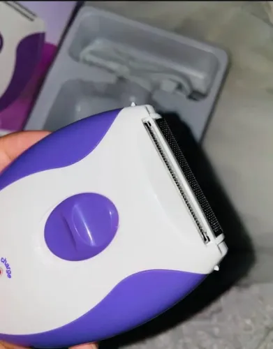 Image #1 from Amna Butt